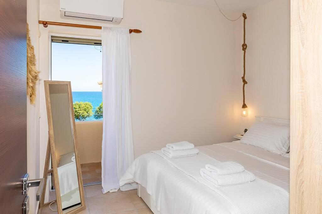 Olea House Kyparissia 80M From The Sea Villa Bagian luar foto